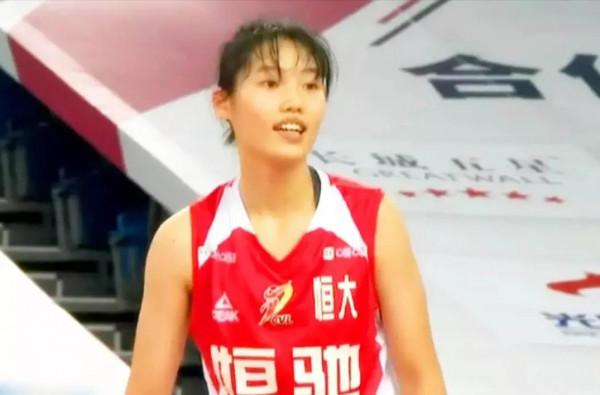 16歲小將王逸凡小荷才露尖尖角，全錦賽上給點陽光就燦爛