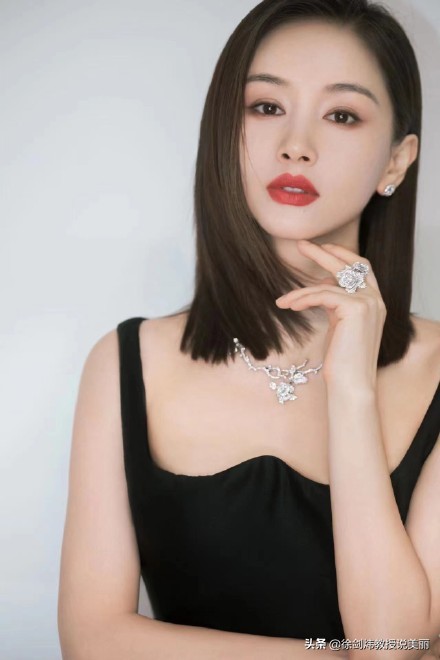 不得不誇王子文的美商很高