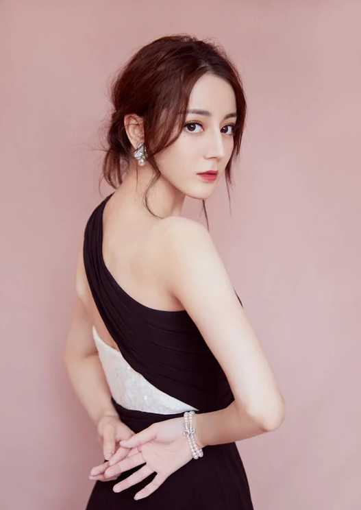 2021全球100大最美面孔出爐，中國女星只有6人上榜，網友：搞笑