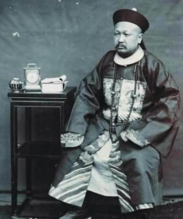 晚清政壇內鬥黑科技：翻拍照片後，利用PS技術栽贓陷害政敵