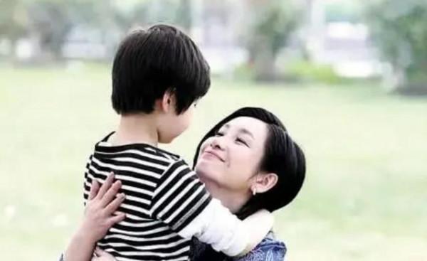 36歲秦海璐冒險產下“巨嬰症”兒子,避免生“巨嬰”這兩點很重要 36歲秦海璐冒險產下“巨嬰症”兒子,避免生“巨嬰”這兩點很重要