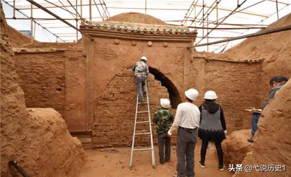 河北出土果郡王允禮陵墓，考古學家出來後，便永久的關閉了地宮