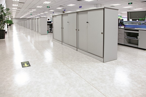 堅守本心，騰方塑膠PVC地板堅決不打價格戰