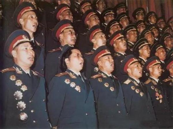 開國女將李貞：回鄉時遇上毒打過自己的前夫，託人帶話讓其安心