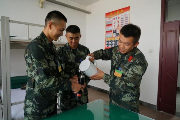 新兵應該這樣帶 新兵應該這樣帶