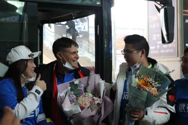 三鎮將士載譽而歸