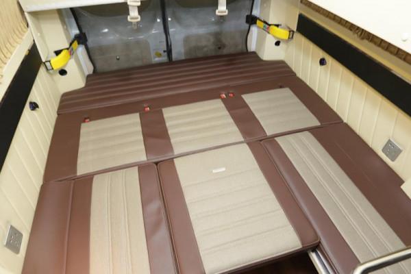 房車企業玩起設計來有多硬核，途酷房車神行者F328U來告訴你