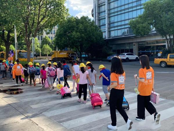 取消考試之後,一二年級或將進入“無作業時代”,家長卻有苦難言 取消考試之後,一二年級或將進入“無作業時代”,家長卻有苦難言