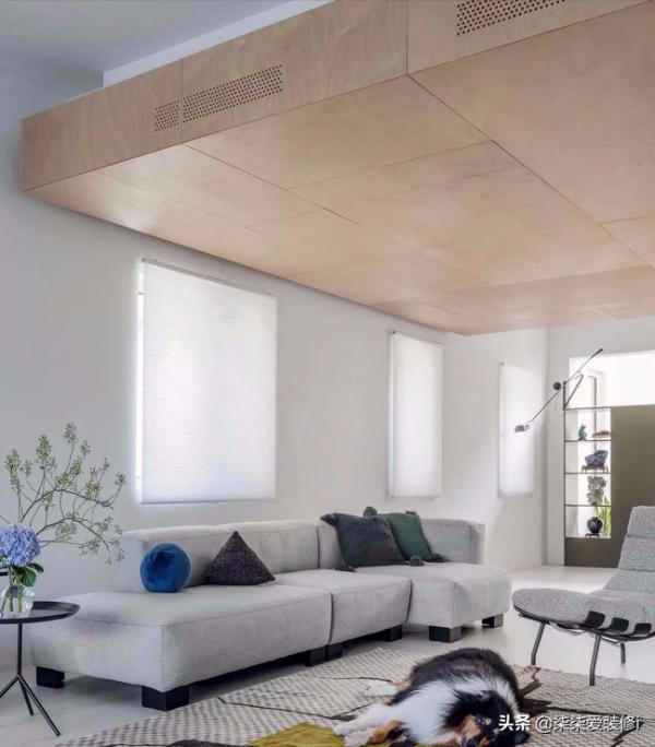 這套600平大別墅，以光為筆，承載著一家7口，一貓一狗的幸福生活