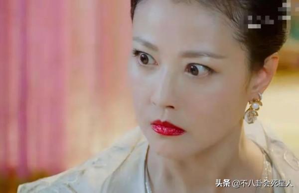 三白眼，斜視眼，鬥雞眼，這13位明星，被眼睛拉低了顏值