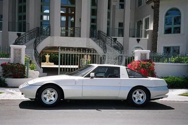 阿拉伯王子曾擁有的定製超跑一折甩賣？獨一無二的法拉利Meera S