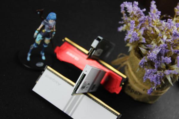 聖潔白機箱怎能缺少白記憶體?阿斯加特女武神指明方向 聖潔白機箱怎能缺少白記憶體?阿斯加特女武神指明方向