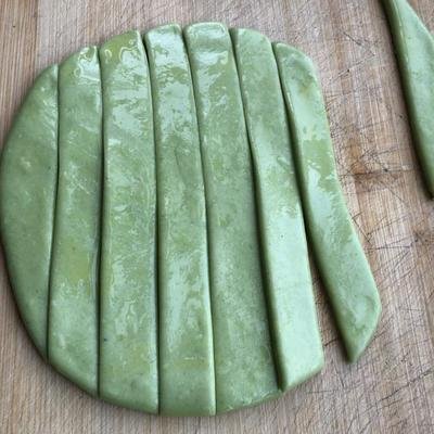 陝西菠菜面的製作方法 陝西菠菜面的製作方法