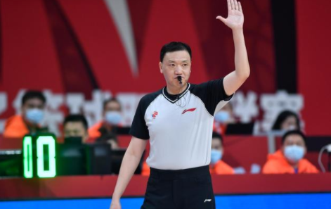 葉楠可不是一般人,懟過杜鋒李春江,吼懵楊鳴,結果出事了 葉楠可不是一般人,懟過杜鋒李春江,吼懵楊鳴,結果出事了