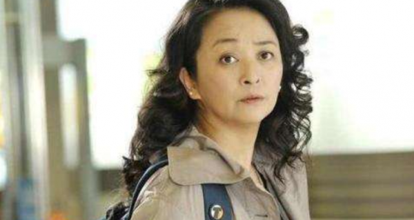 收視第2，沒想到，開年第一部“反內卷”大劇，竟是央視放出的