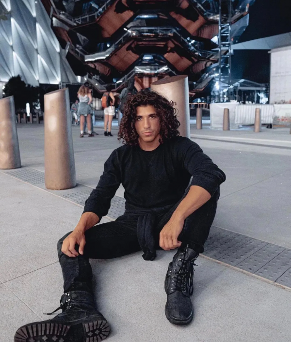 真人版人猿泰山刷屏朋友圈，這肌肉身材什麼水平？