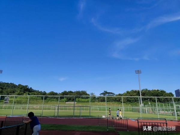 跑步,是一件非常寂寞無聊的事情 跑步,是一件非常寂寞無聊的事情