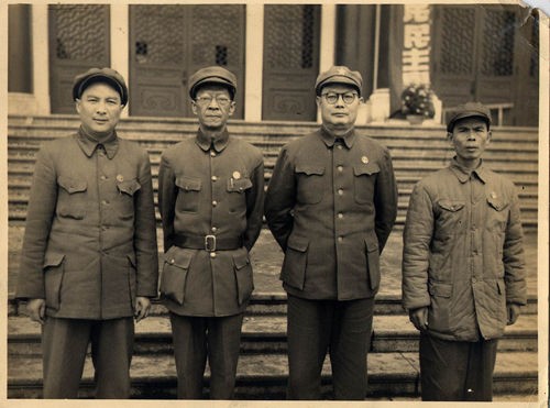 1949年開國大典將星雲集，葉劍英元帥為何缺席，其背後有何隱情？