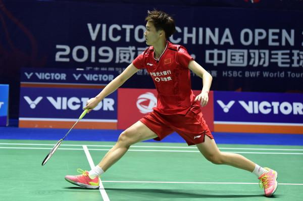 羽毛球四種進攻戰術:平高球組織、吊劈組織、殺劈組織、控網組織 羽毛球四種進攻戰術:平高球組織、吊劈組織、殺劈組織、控網組織