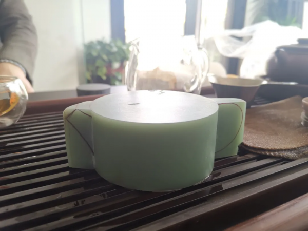 「凡刻」“問”一把石瓢玉“壺”