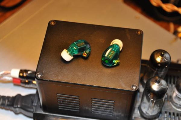 樓氏動鐵加持 細膩音樂 EPZ 320旗艦純動鐵HiFi耳機測評