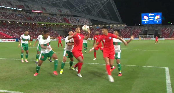 從0-1到1-1！新加坡絕境爆發，歐洲聯賽射手轟第11球，創2大紀錄