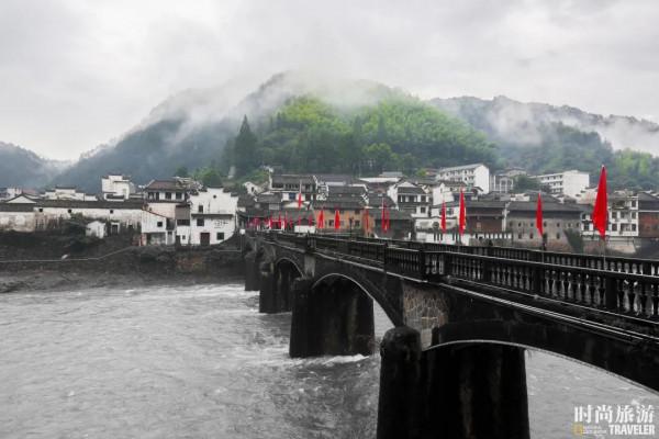 看過他們的旅行經歷，我承認我慕了