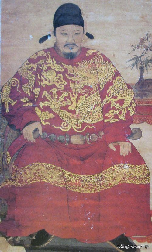 元末明初的動亂年間——正史與評書中的第一猛將分別是誰？