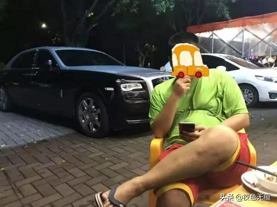 廣州街頭的“拖鞋佬”有多低調?看看美國小夥怎麼說的 廣州街頭的“拖鞋佬”有多低調?看看美國小夥怎麼說的