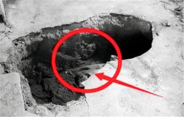 60年代“懸案”：女會計攜全廠工資消失，21年後在水泥地裡發現