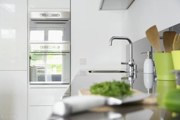 孫輩隨女方姓,爺爺奶奶把所有家產都給了二兒子,姓氏這麼重要? 孫輩隨女方姓,爺爺奶奶把所有家產都給了二兒子,姓氏這麼重要?