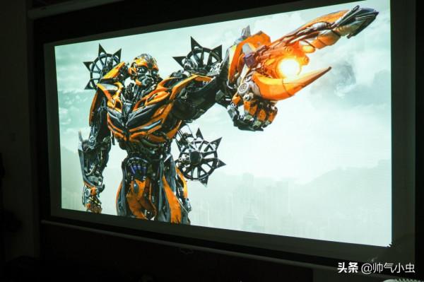 天貓精靈智慧投影儀“小白盒”測評:還真的是個移動的電影院 天貓精靈智慧投影儀“小白盒”測評:還真的是個移動的電影院