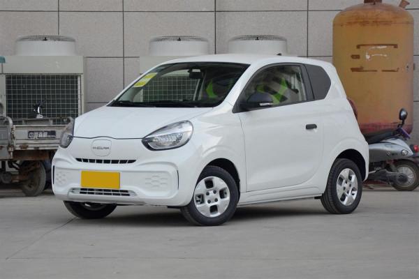 代步車新選擇，售價4&period;8999萬能跑302km，解析科萊威CLEVER