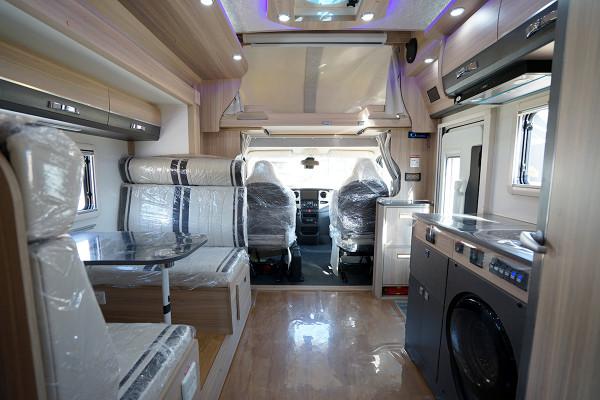 中高階房車的品質，滿足一家3-5口旅居生活，隆翠哆啡C635