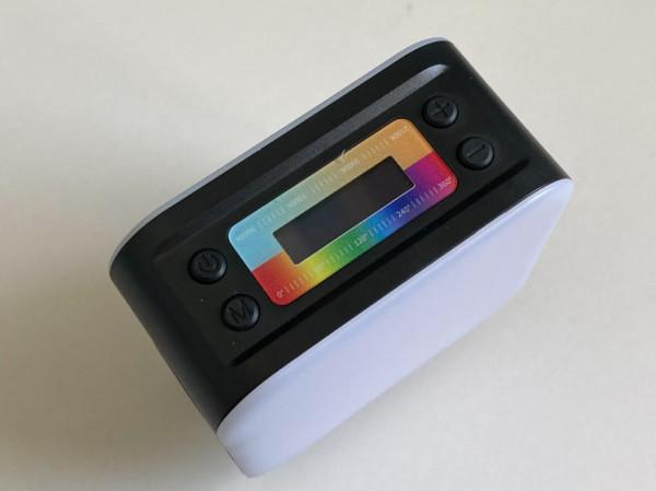 隨身裝口袋,助你拍下原生色彩,斯莫格雙面補光燈 隨身裝口袋,助你拍下原生色彩,斯莫格雙面補光燈