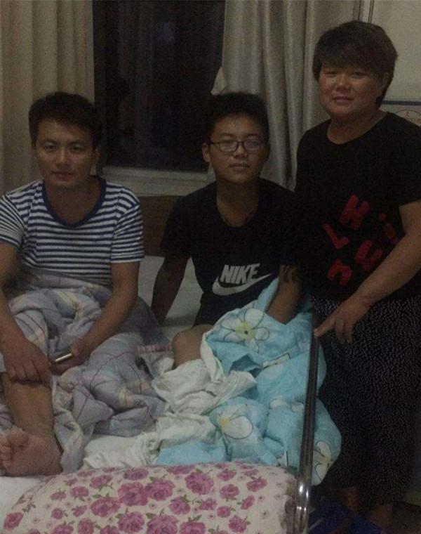 2010年，江蘇殺魚弟一夜爆紅，17歲喝下百草枯，最終卻因鬥毆獲刑