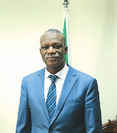 “第一次來中國就愛上北京烤鴨”