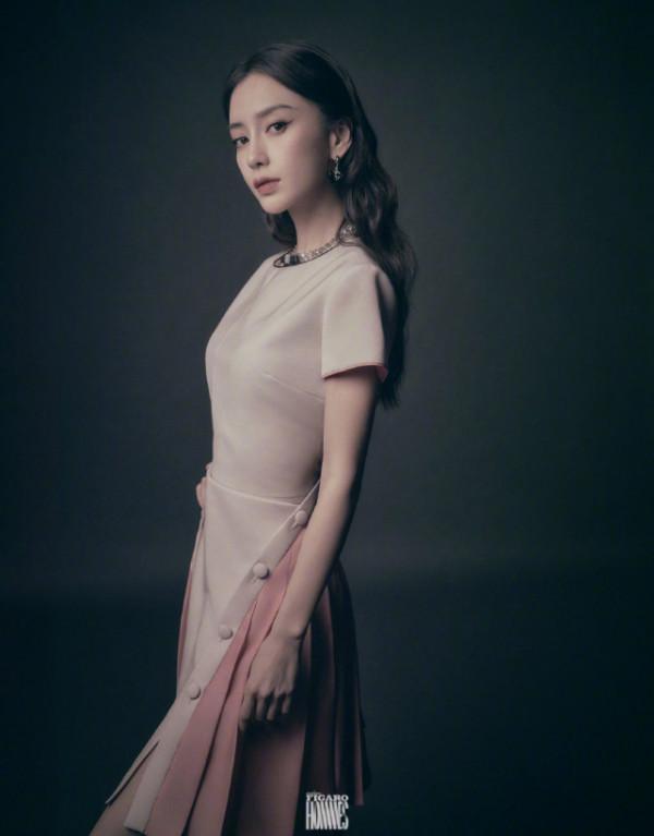 Baby時尚雜誌再度封神！穿拼接裙美得像名媛，比拍戲更讓人驚豔