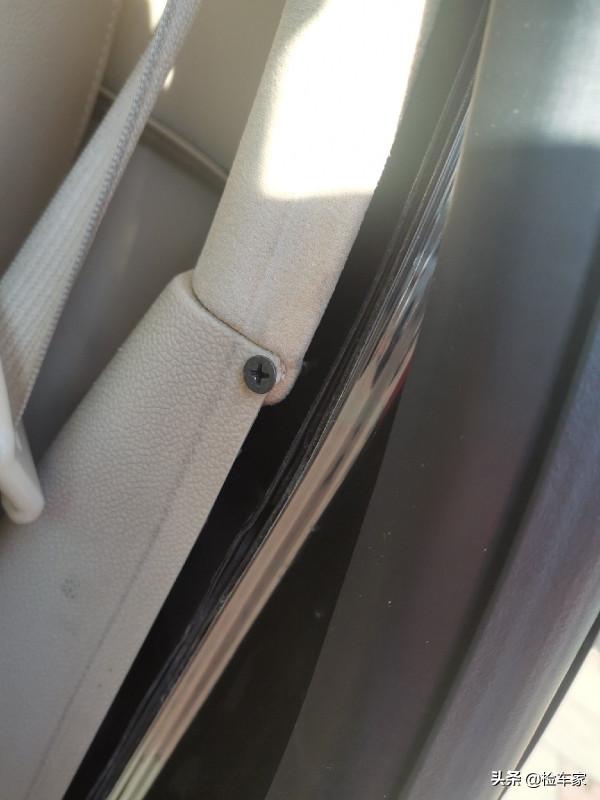 錢多燒得慌？當年新車136萬的凱迪拉克凱雷德如今還值多少錢