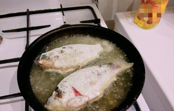 零下71.2℃！當地人怎麼生活的？上廁所要帶根棍子