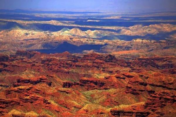 張掖平湖大峽谷 張掖平湖大峽谷