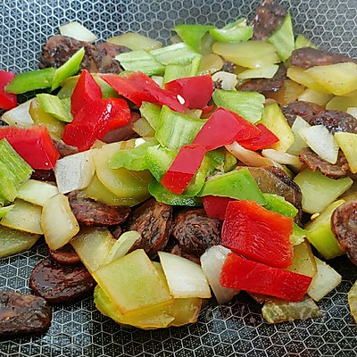 五香肉腸萵筍片