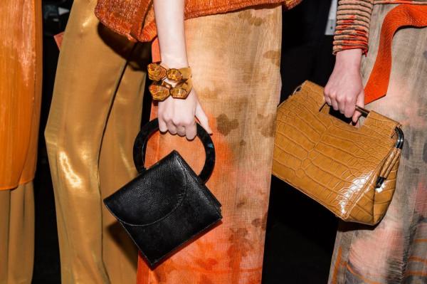 Armani Privé經典高定系列：不同深淺的橙色，演繹東方美學