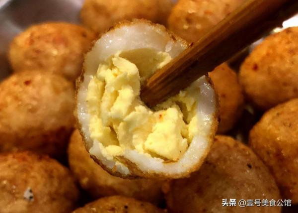 燒烤鵪鶉蛋你吃過嗎？焦香外皮，鮮辣爽口，吃了一次還想吃