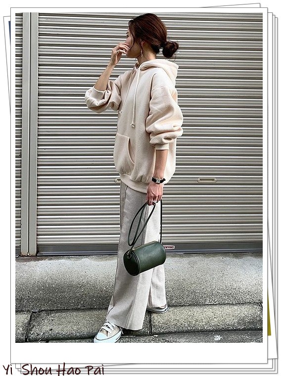 秋冬匡威鞋穿搭精選!或許你能從中找到板鞋的搭配靈感 秋冬匡威鞋穿搭精選!或許你能從中找到板鞋的搭配靈感