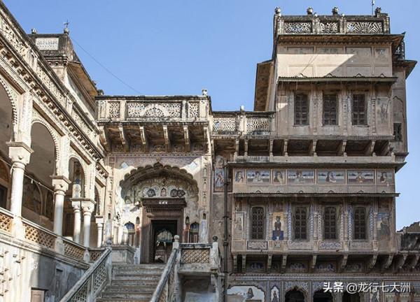 「印度」拉賈斯坦邦的商賈豪宅——哈維利,彩繪和雕刻精彩紛呈 「印度」拉賈斯坦邦的商賈豪宅——哈維利,彩繪和雕刻精彩紛呈