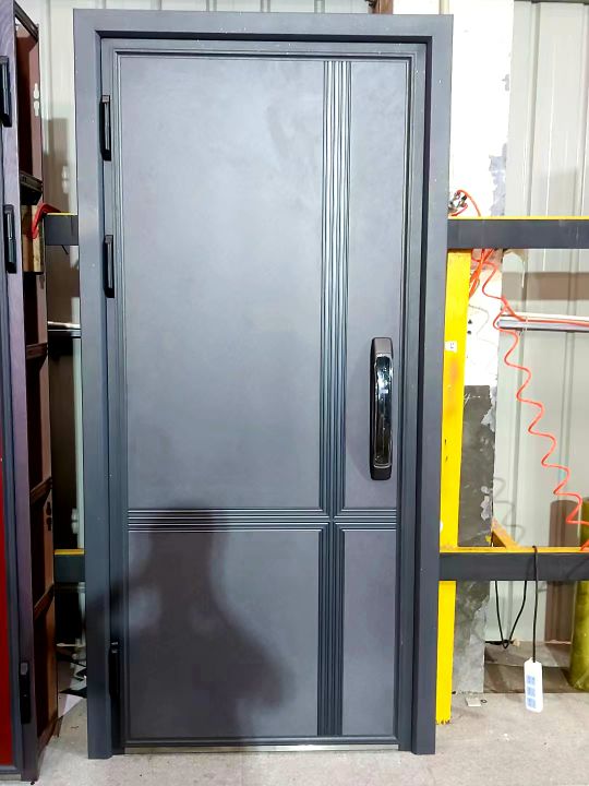 豪宅配豪門,豪門就選鑄鋁門 豪宅配豪門,豪門就選鑄鋁門