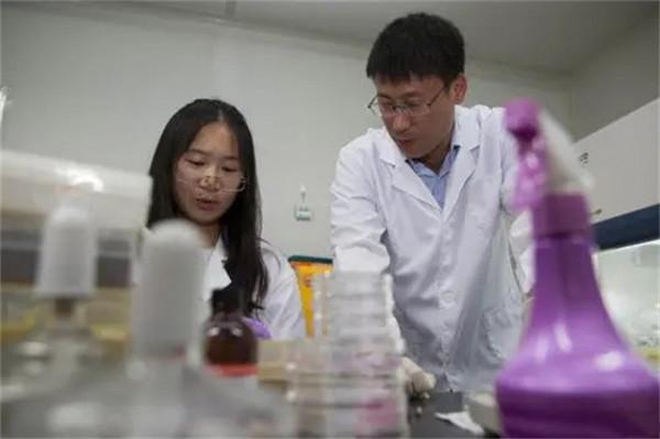 “八劍下哈佛”!8名博士歸國成就國之重器:只因一句祖國需要我 “八劍下哈佛”!8名博士歸國成就國之重器:只因一句祖國需要我