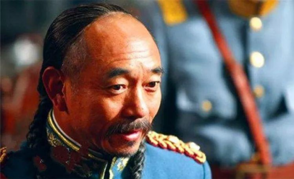 同盟會推動革命多年，為何武昌起義成功後，卻推選黎元洪為首領？