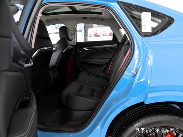 豪華品牌質感，2.0T+8AT，高配低價SUV油耗低，實拍星越